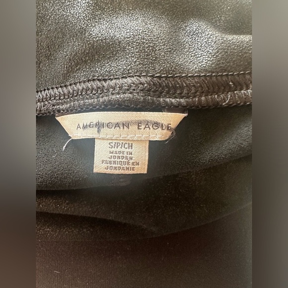 Women’s American Eagle black size small textured leggings - Picture 3 of 5